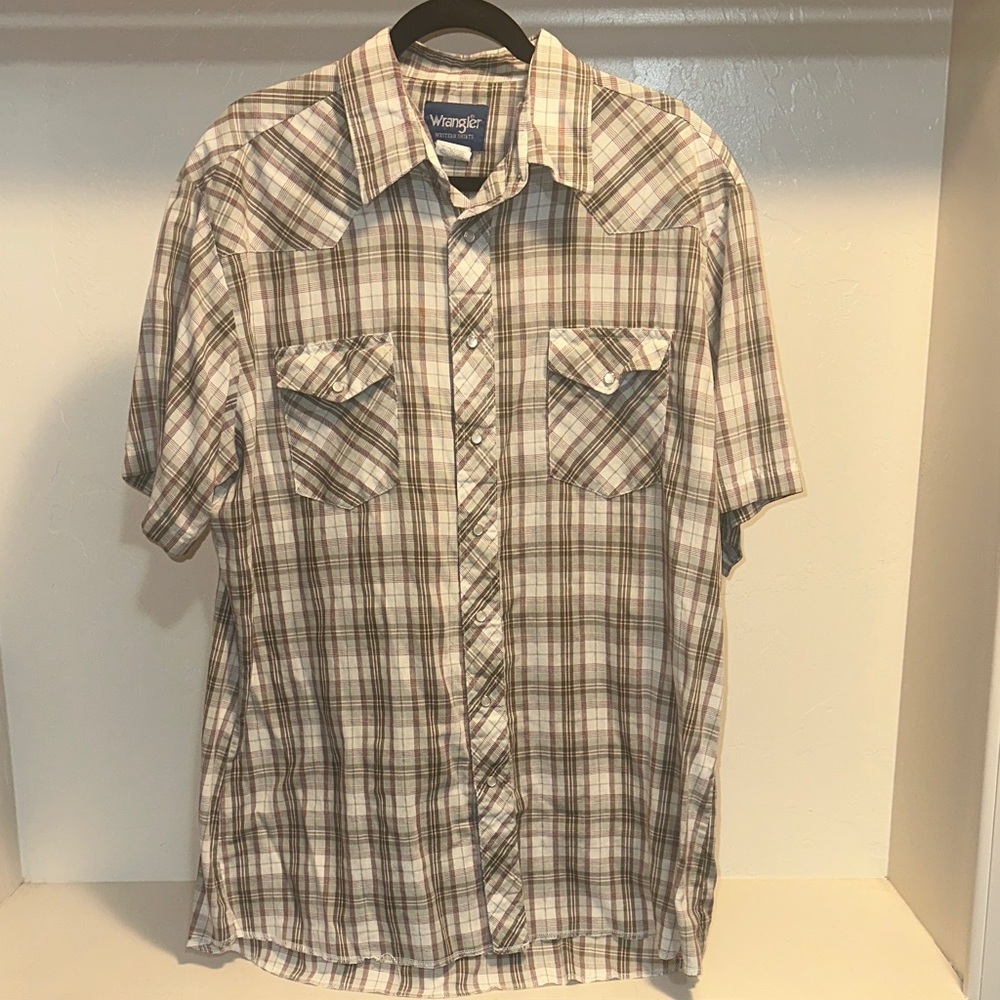 Wrangler Men's Plaid Button-Down Shirt - Gray and Brown